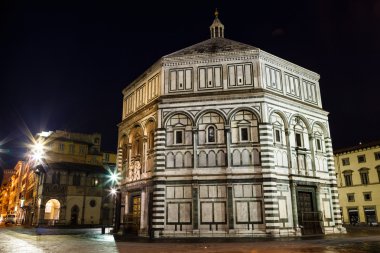 Floransa Katedrali (Duomo - Basilica di Santa Maria Baptestry