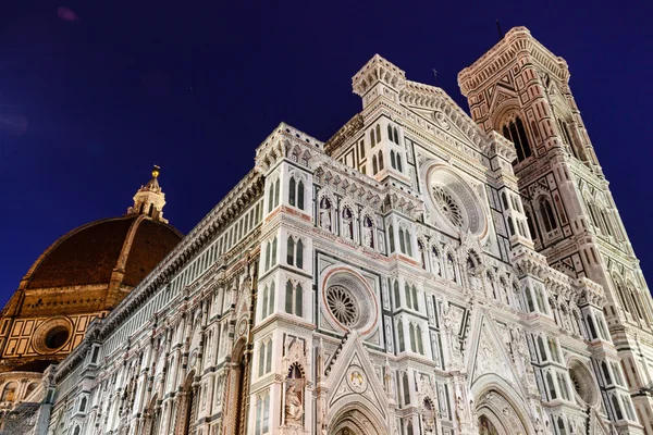 Florens (Duomo - Basilica di Santa Maria del Fiore) jag — Stockfoto