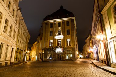sokak eski Tallinn gece, Estonya