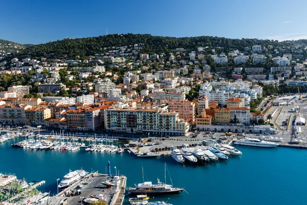 Εναέρια θέα στο λιμάνι της Νίκαιας και πολυτελή γιοτ, γαλλική Ριβιέρα, f — Φωτογραφία Αρχείου