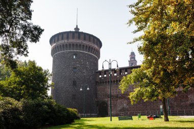 Milan, castello sforzesco (sforza Kalesi) dış duvarına ben
