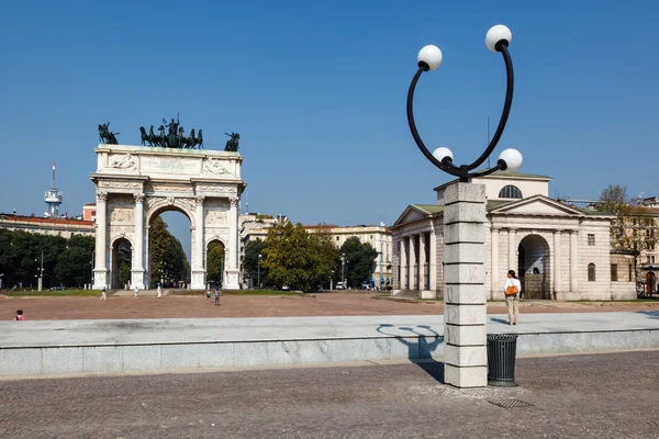 Arco da Paz em Sempione Park, Milão, Lombardia, Itália — Fotografia de Stock