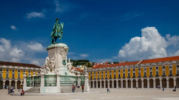Panorama di Praca do Comercio e Statua di Re Jose I a Lisbo — Foto Stock