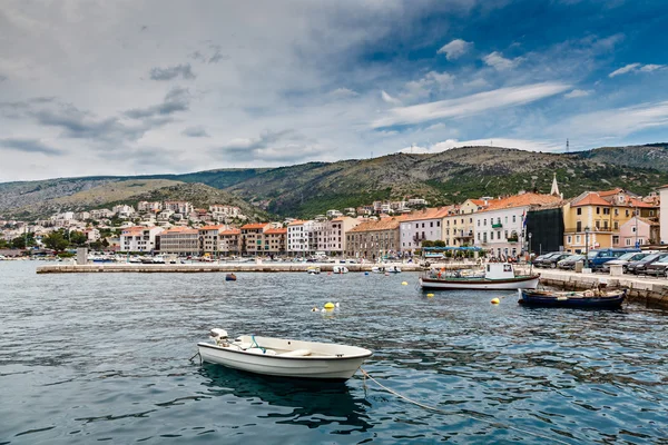 Panoráma mediterrán város Senj közelében Isztria, Horvátország — Stock Fotó