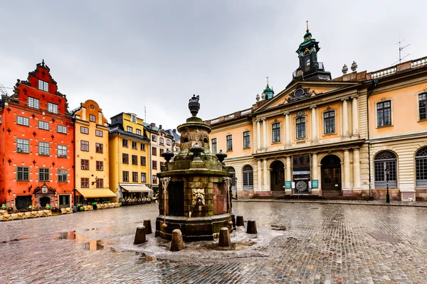 Stortorget na Cidade Velha (Gamla Stan), a Praça mais antiga em Stockh — Fotografia de Stock