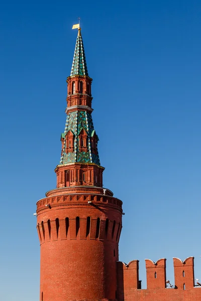 (Moskvoretskaya) Beklemishevskaya Tower z Kremla i Kreml W — Zdjęcie stockowe