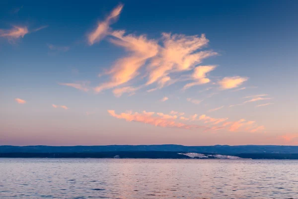 Beatiful Sunset em Makarska Riviera, Dalmácia, Croácia — Fotografia de Stock