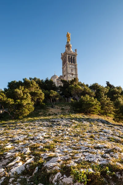 Bazylika notre dame de la garde w Marsylii, Francja — Zdjęcie stockowe