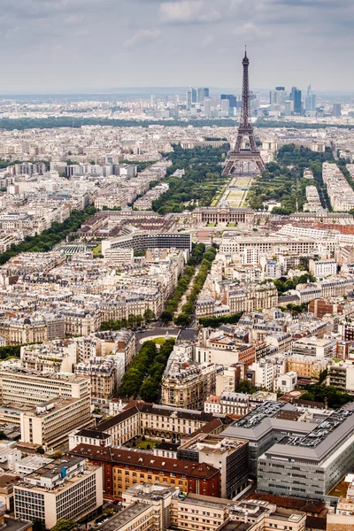 Luchtfoto op champs de mars en de toren van eiffel, paris, Frankrijk — Stockfoto