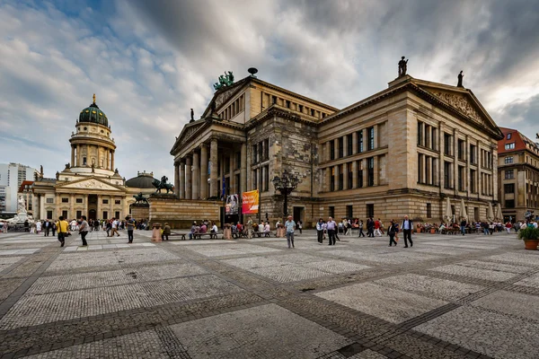 German Cathedral and Concert Hall on Gendarmenmarkt Square in Be — Stock Photo, Image