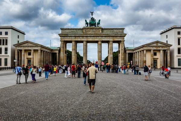 De brandenburger tor (Brandenburger Tor) in Berlijn, Duitsland — Stockfoto