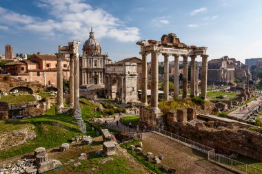 Roma Forumu (foro romano) ve kalıntıları septimius severus kemer bir