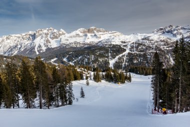 Kayak merkezinde İtalyanca alps, madonna di campiglio ski resort yakınındaki bu
