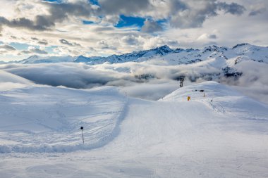 Kayak merkezinde İtalyanca alps, madonna di campiglio ski resort yakınındaki bu