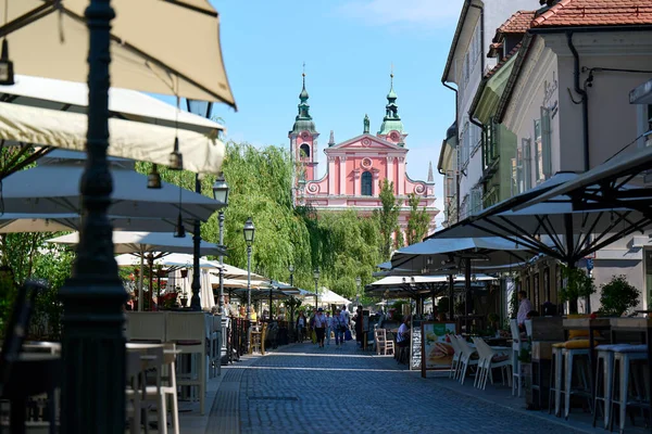 Ljubljana Σλοβενια Μαΐου 2022 Πλατεία Preseren Και Φραγκισκανός Ναός Του — Φωτογραφία Αρχείου