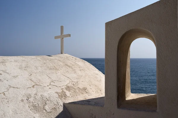 Igreja em Kamari . — Fotografia de Stock