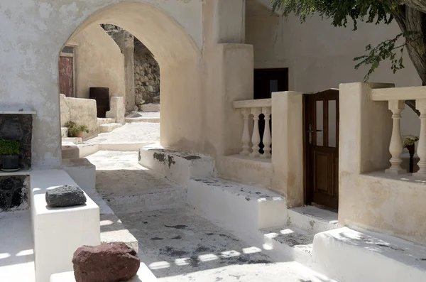 Stone stairs in Kamari. — Stock Photo, Image