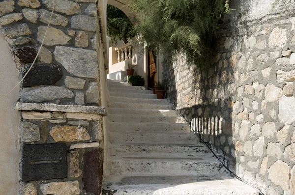 Stone stairs in Kamari. — Stock Photo, Image