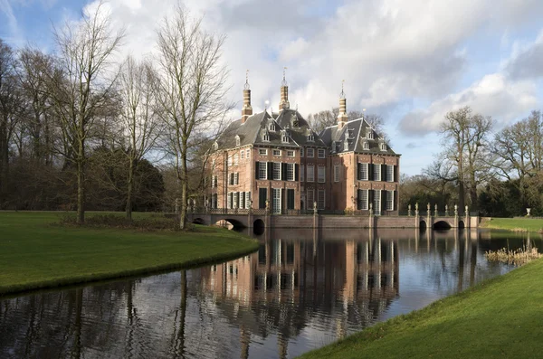 Duivenvoorde Castle. — Stock Photo, Image