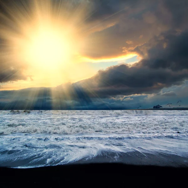 Deniz güneş batana — Stok fotoğraf