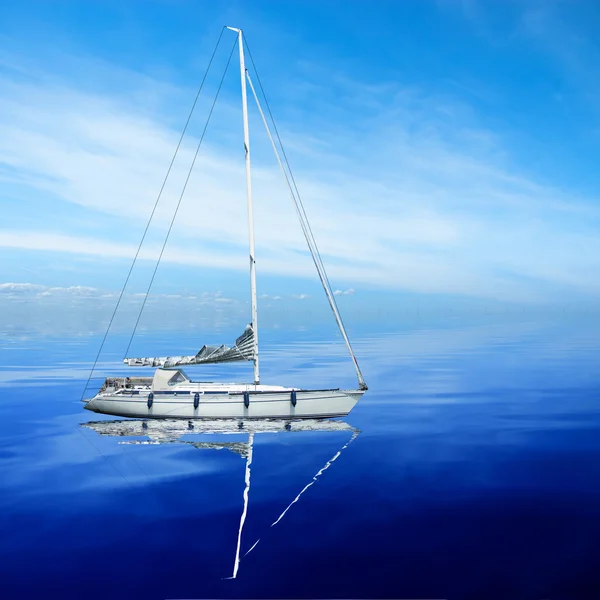 Barco en el mar — Foto de Stock