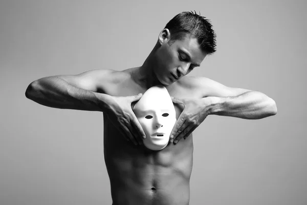 Homme avec masque. — Photo