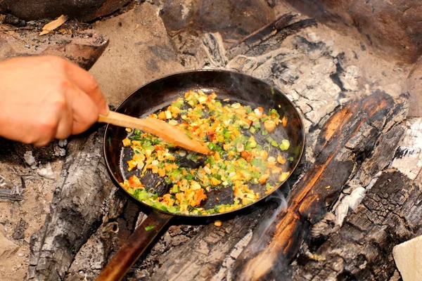 Omelette on fire — Stock Photo, Image