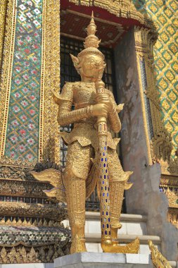 Bangkok Tayland - jan 03: iblis guardian wat phra kaew grand p