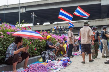 Bangkok - Şubat 20: Başbakan protestocular sh önüne çıkarılacak