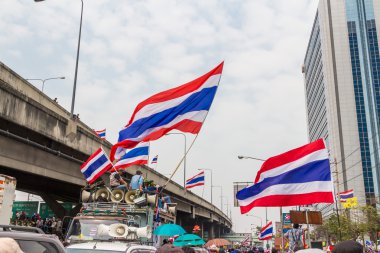 Bangkok - Şubat 20: Başbakan protestocular sh önüne çıkarılacak