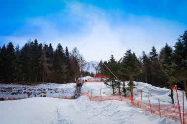 fuji Dağı Japonya yakın kayak alanı göster