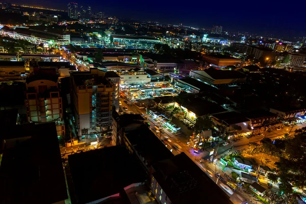 Cidade de Pattaya Tailândia, luz da noite — Fotografia de Stock