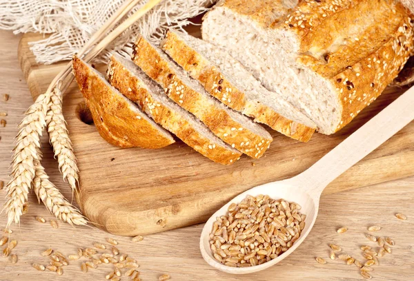 Fresh baked traditional bread — Stock Photo, Image