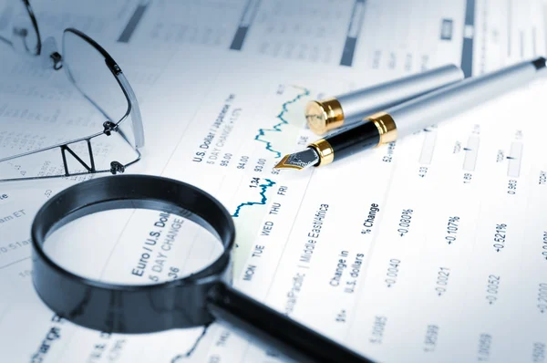 Firmy finansowe analitics pulpitu — Zdjęcie stockowe