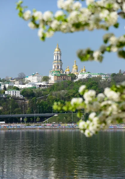 Primavera de Kiev, vista da Lavra — Fotografia de Stock