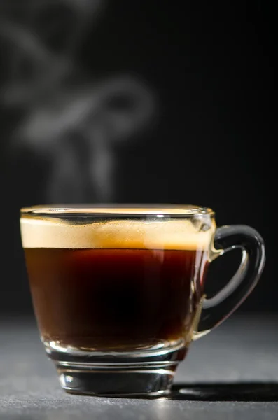 Espresso på ett glas — Stockfoto