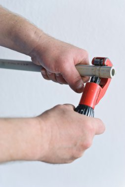 pvc su boru parçası kesme