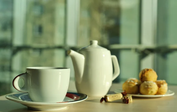 Çay ve tatlılar — Stok fotoğraf