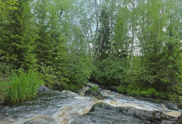 Ruskeala vodopády, řeky Tohmajoki Karélie — Stock fotografie