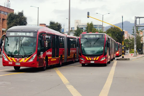 Avenida Calle Bogota Kolumbia Autobusy Masywnego Systemu Transmilenio Lipca 2022 — Zdjęcie stockowe