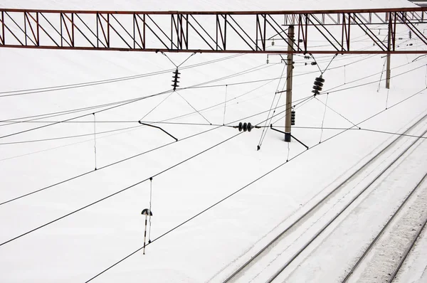 Железная дорога в снегу . — стоковое фото