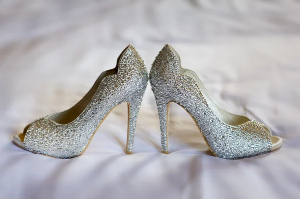 Diamante bröllop skor — Stockfoto