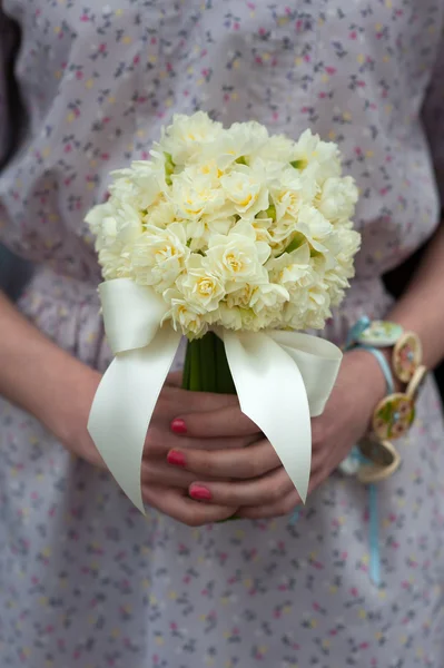 Narcissen bruiloft boeket — Stockfoto