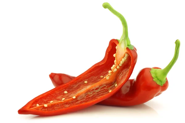 Frisch geschnittene rote Paprika — Stockfoto
