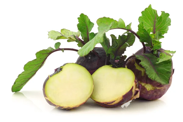 Frischer roter Kohlrabi (brassica oleracea)) — Stockfoto