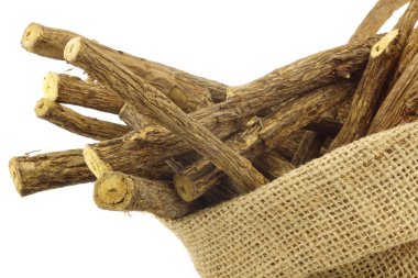 meyan kökü (sopa) bir çuval bezi çanta