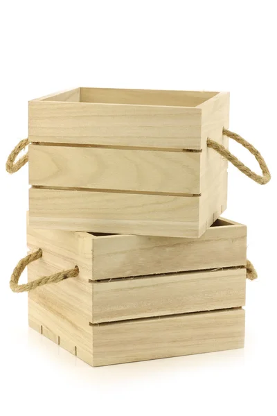 Caixas de madeira com cabos de corda — Fotografia de Stock
