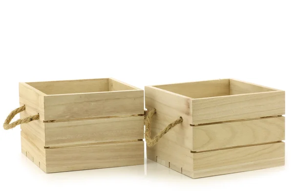 Cajas de madera con asas de cuerda — Foto de Stock