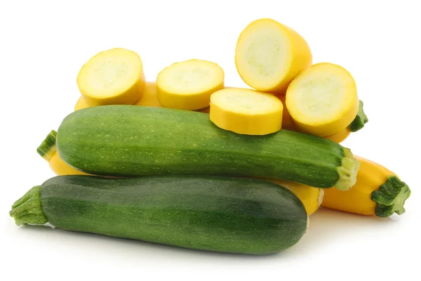 Cut yellow and a green zucchini — Stock Photo, Image