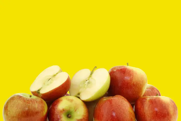 Fresh Dutch braeburn apples — Stock Photo, Image